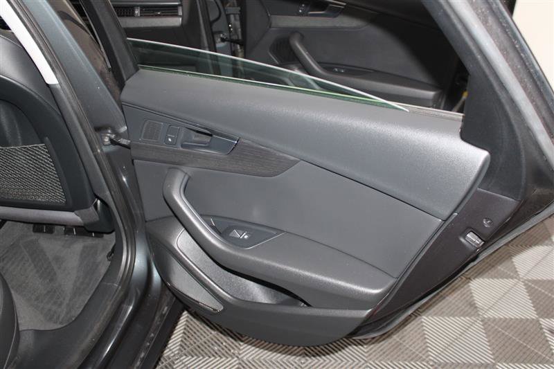 Vehicle image 60 of 60