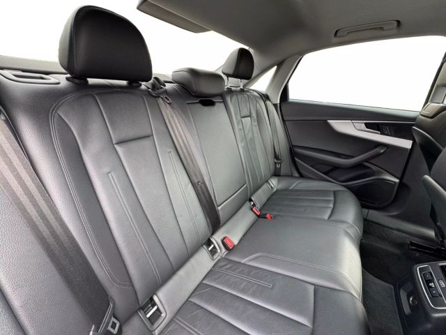 Vehicle image 12 of 21