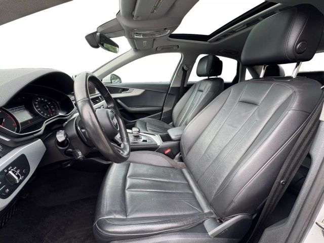 Vehicle image 15 of 21