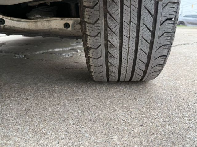 Vehicle image 52 of 54