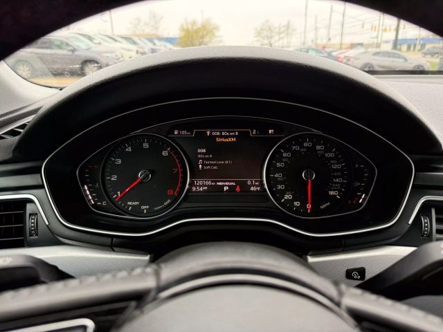 Vehicle image 31 of 54