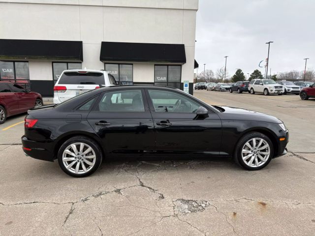 Vehicle image 4 of 54