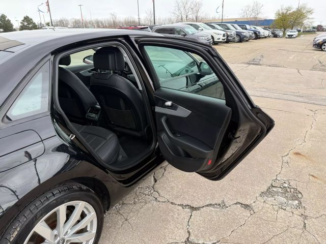 Vehicle image 20 of 54