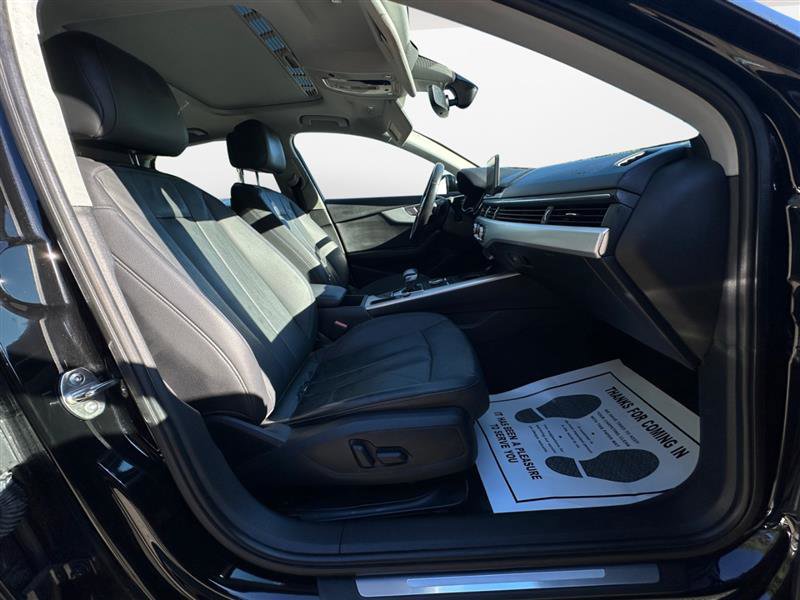 Vehicle image 15 of 15