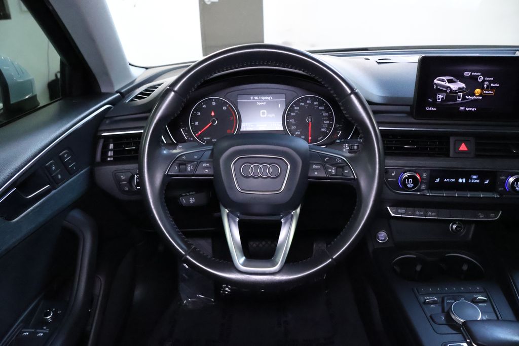 Vehicle image 16 of 42