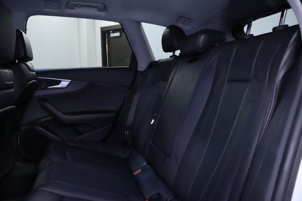 Vehicle image 13 of 42