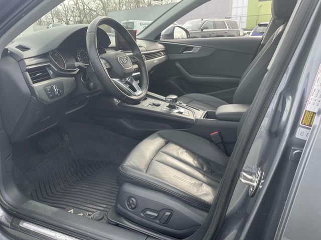 Vehicle image 19 of 34