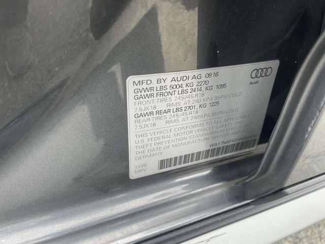 Vehicle image 21 of 34