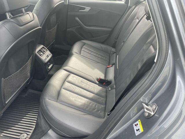 Vehicle image 16 of 34
