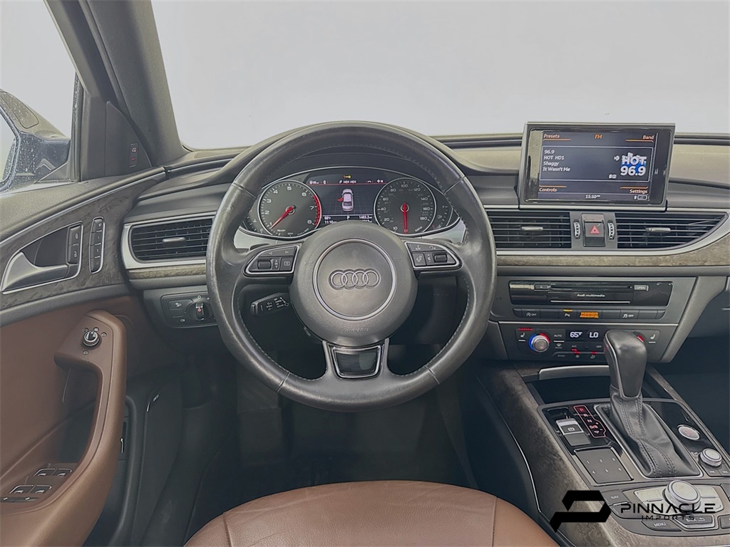 Vehicle image 25 of 35