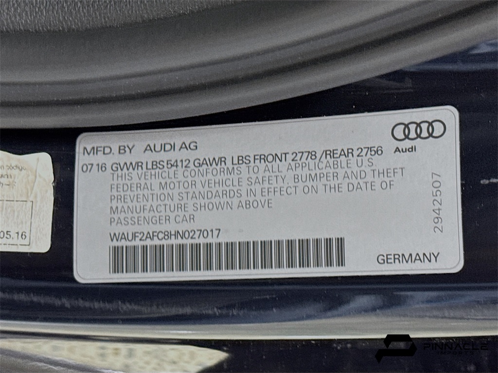 Vehicle image 34 of 35
