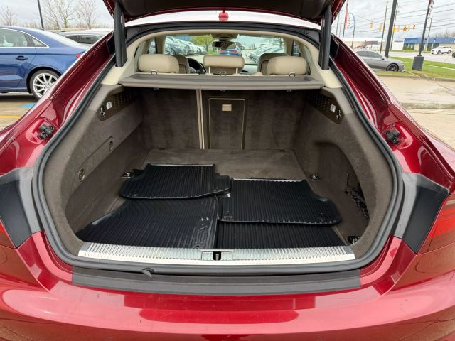 Vehicle image 17 of 67