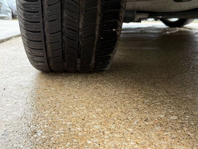 Vehicle image 64 of 67