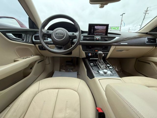 Vehicle image 31 of 67