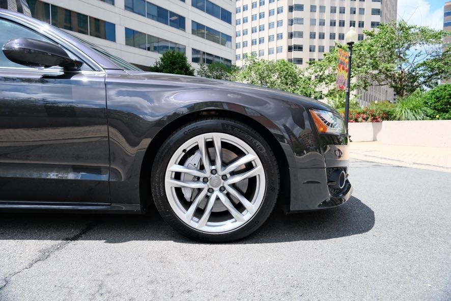 Vehicle image 15 of 49