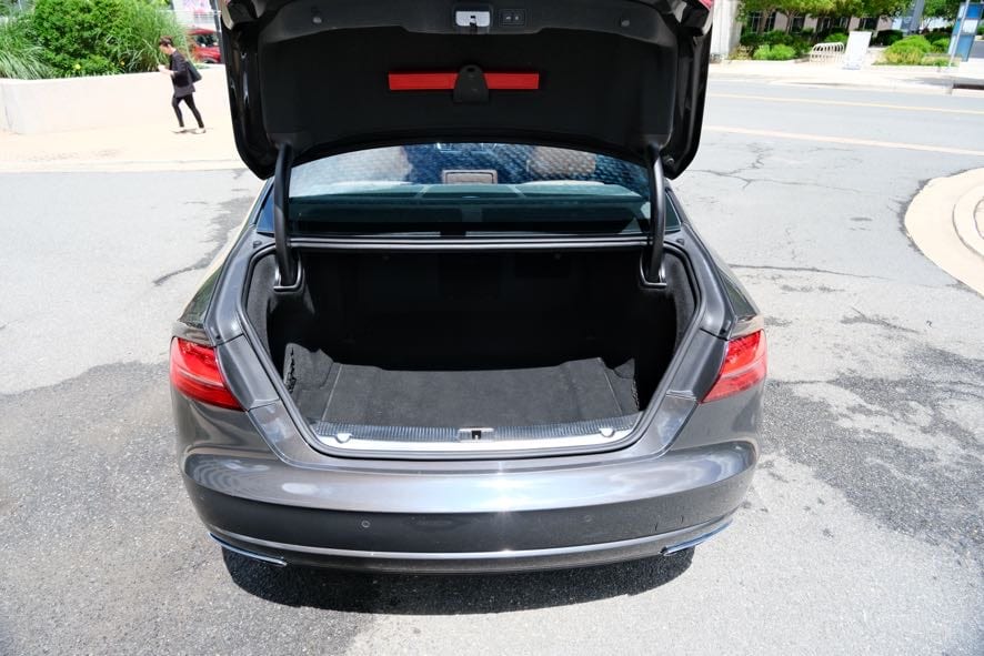 Vehicle image 13 of 49