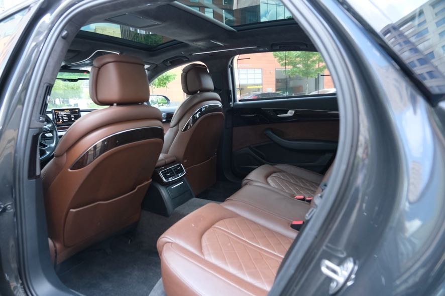 Vehicle image 22 of 49