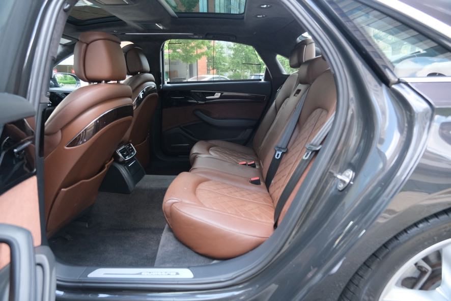 Vehicle image 23 of 49