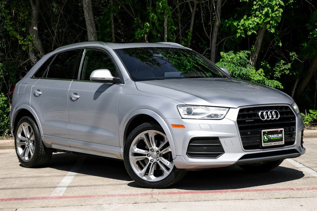 Vehicle image 6 of 70