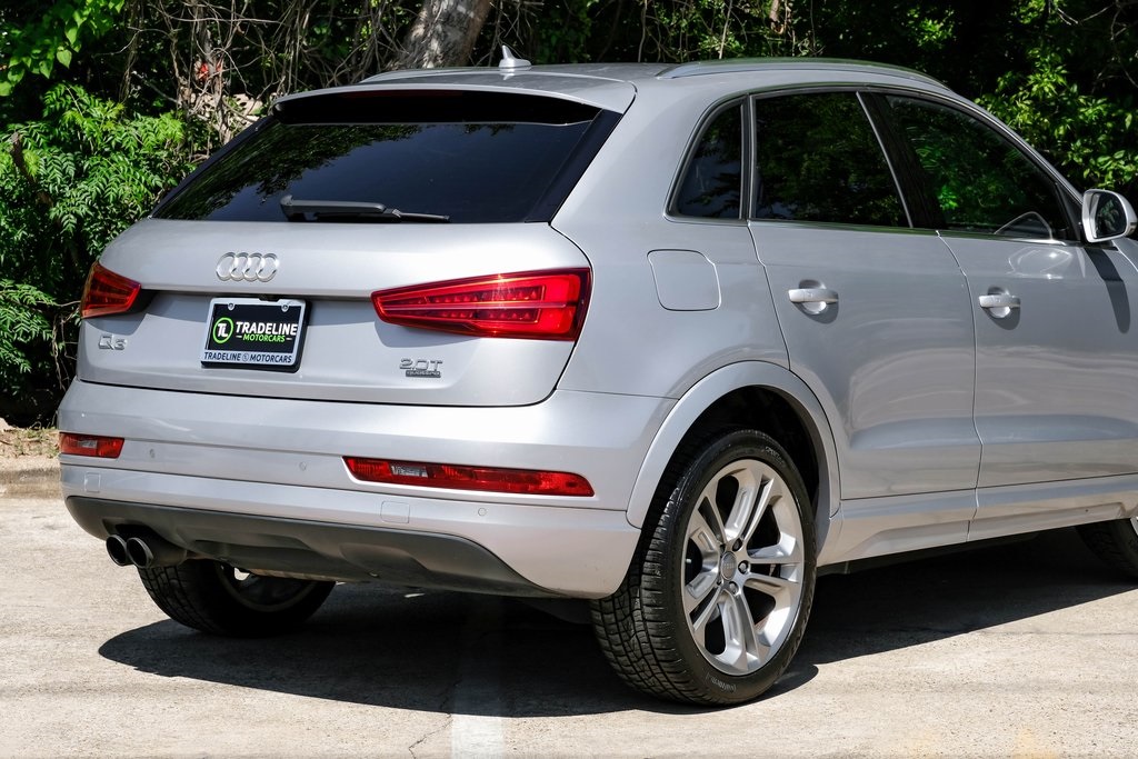 Vehicle image 11 of 70