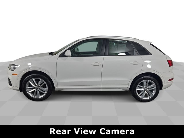 Vehicle image 11 of 34
