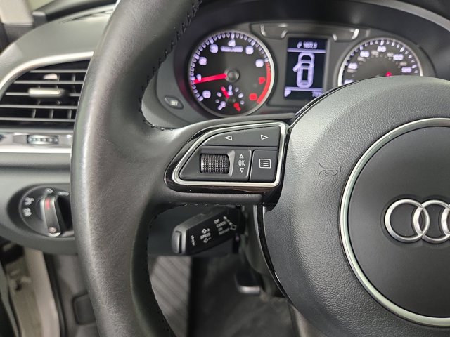 Vehicle image 16 of 34