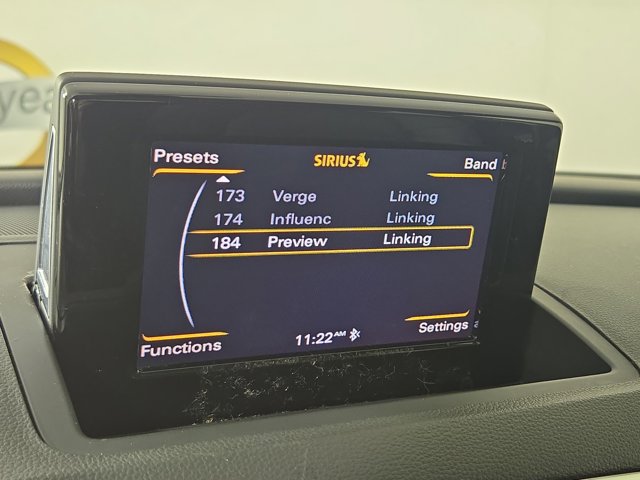Vehicle image 20 of 34