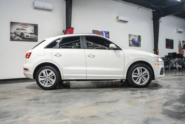 2017 Audi Q3 Premium Image 11 of 82