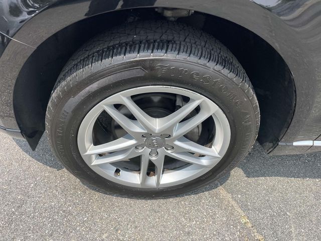 Vehicle image 16 of 38