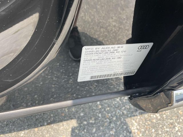 Vehicle image 24 of 38