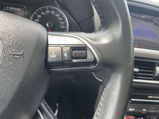 Vehicle image 34 of 38