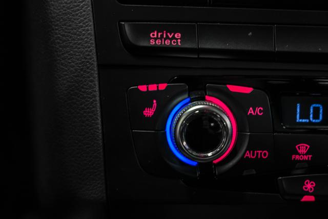 Vehicle image 26 of 54