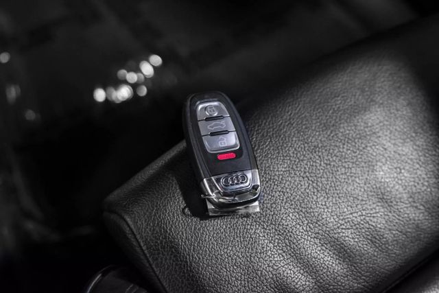 Vehicle image 53 of 54