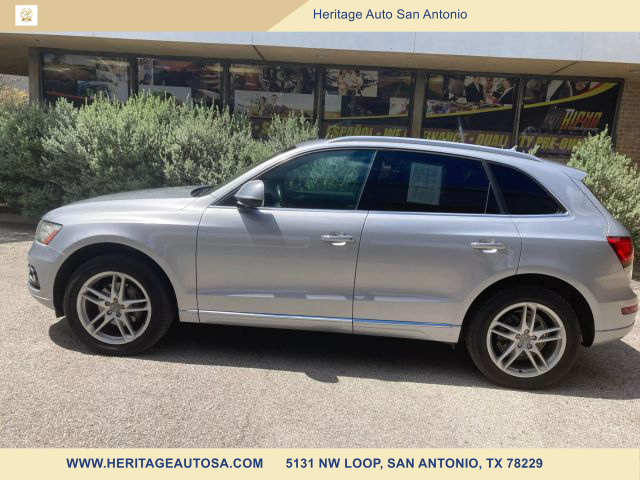Vehicle image 7 of 13