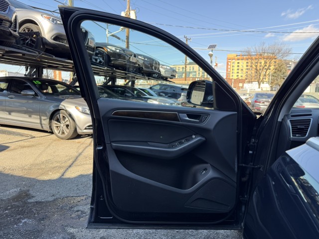 2017 Audi Q5 Premium Image 23 of 40