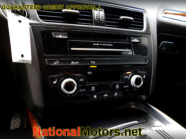 Vehicle image 11 of 16