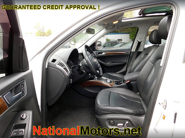 Vehicle image 8 of 16
