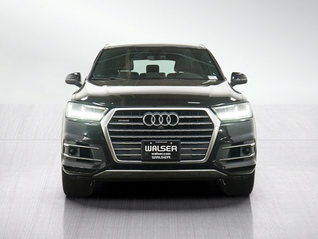 2017 Audi Q7 Premium Plus Image 2 of 31