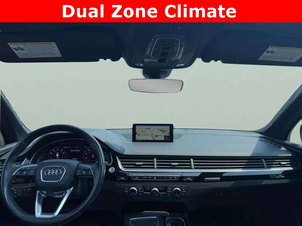 Vehicle image 18 of 35
