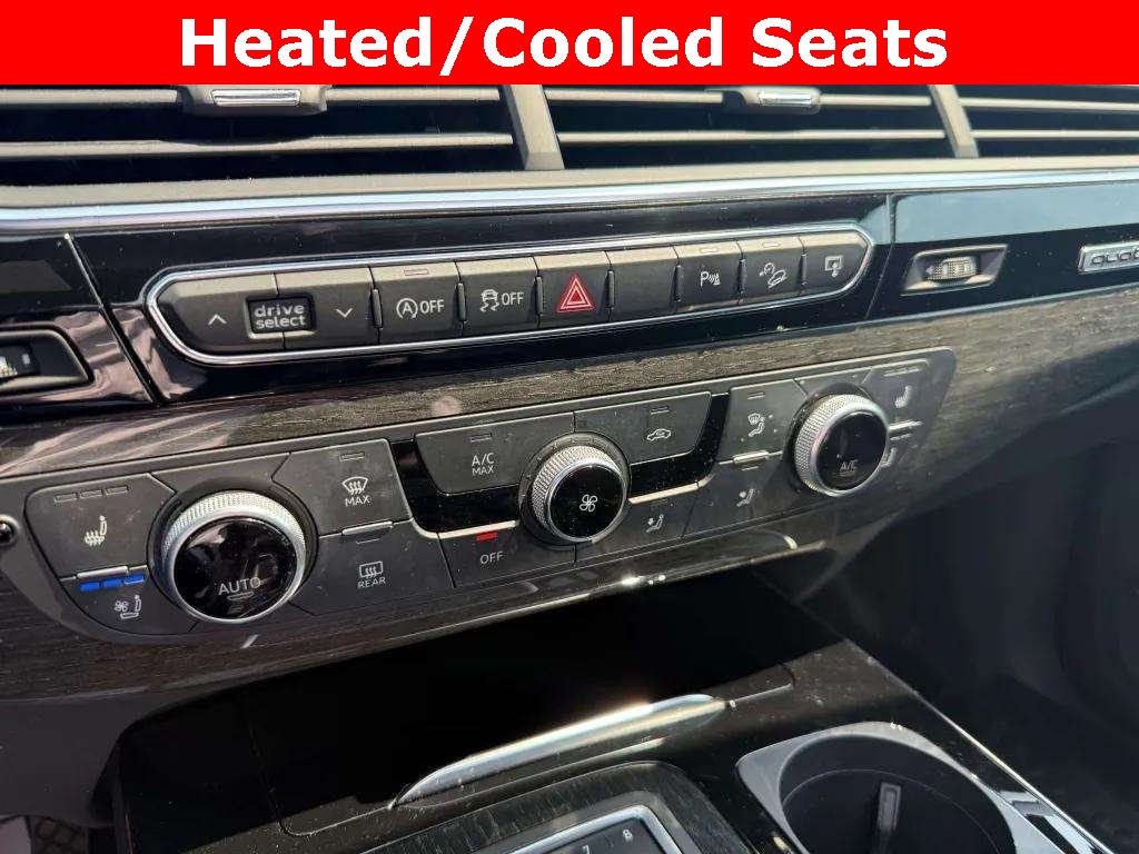 Vehicle image 25 of 35