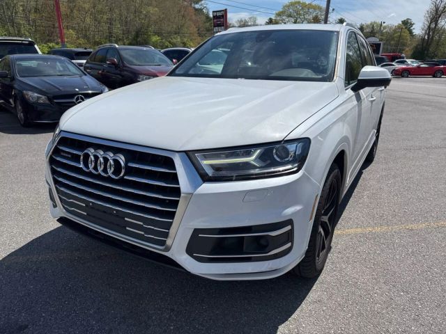 Vehicle image 1 of 7