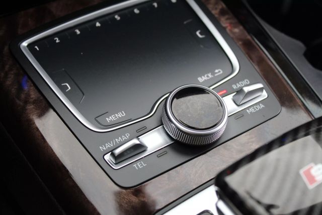 Vehicle image 31 of 45