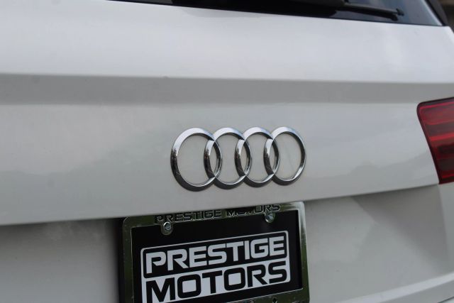 Vehicle image 44 of 45
