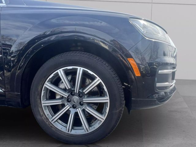 Vehicle image 26 of 29