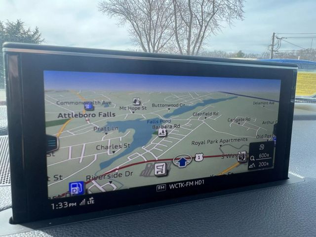 Vehicle image 22 of 29