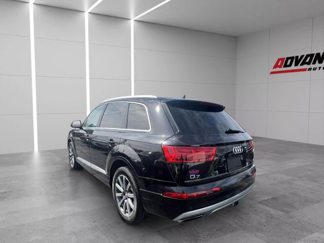 Vehicle image 7 of 29