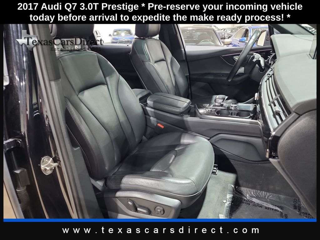 Vehicle image 17 of 47