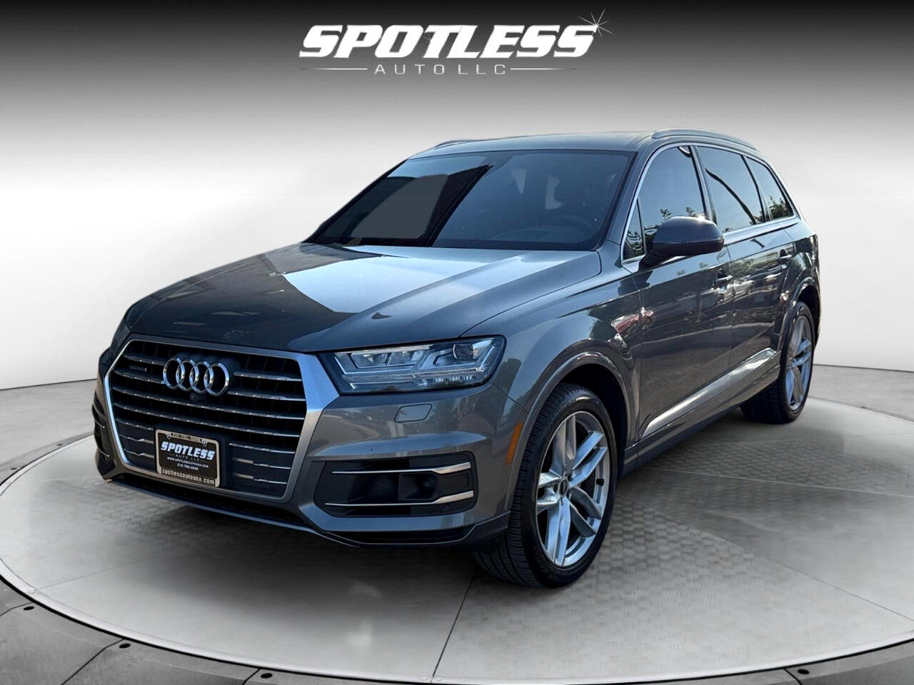 Vehicle image 3 of 28