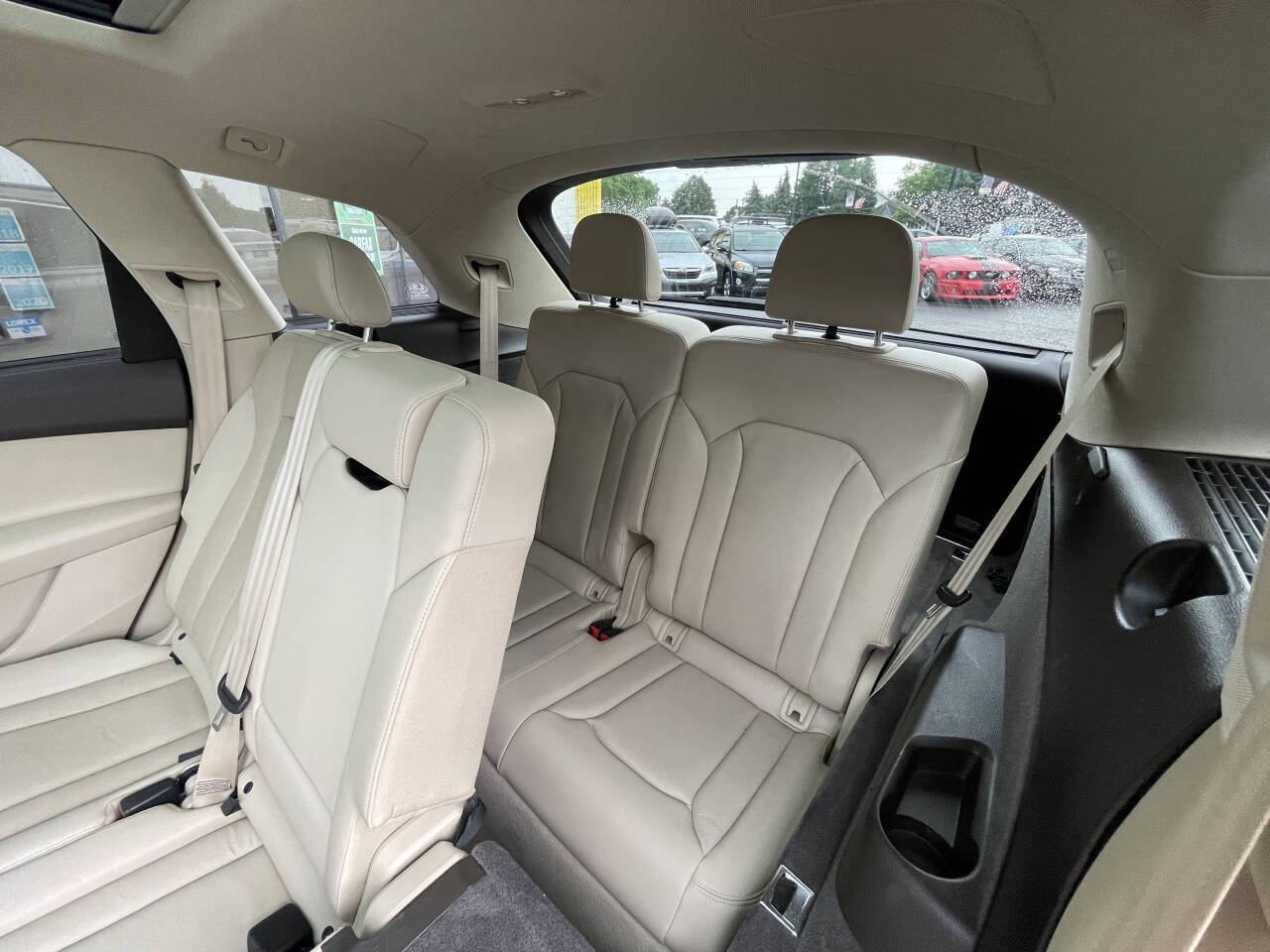 Vehicle image 14 of 47