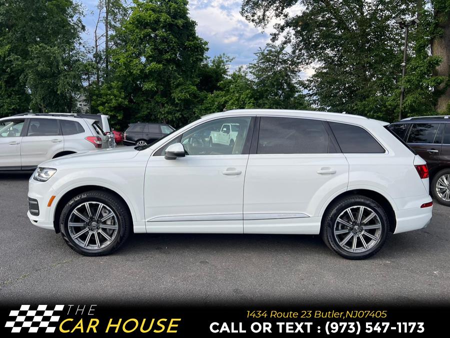 Vehicle image 12 of 34